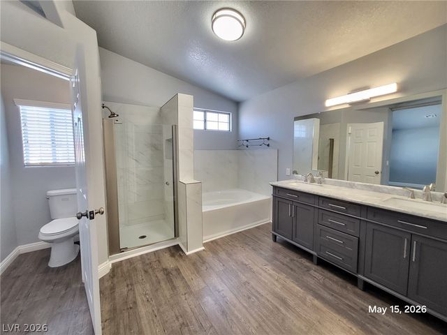 528 South Tomsik Street, Las Vegas, NV 89145