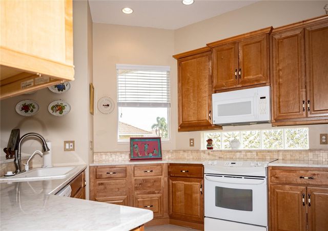 8370 SAGO COURT, Englewood, FL 34224