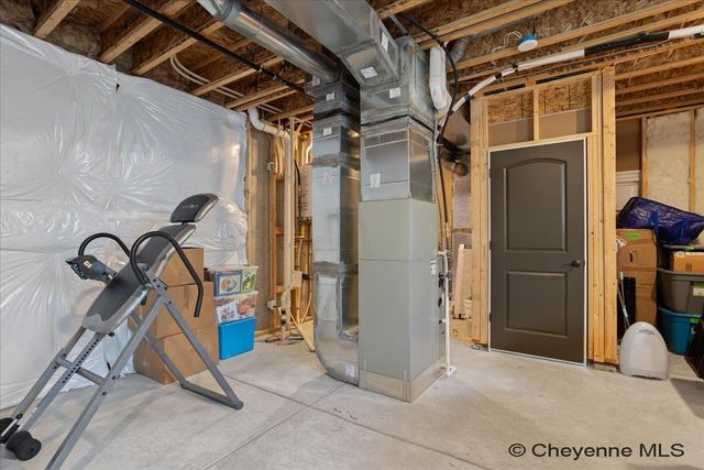 4120 SAGE RD, Cheyenne, WY 82001