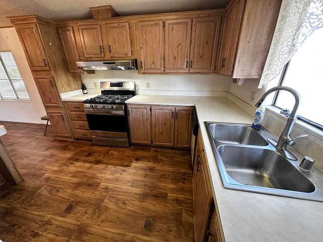 2300 W Morton Avenue 163, Porterville, CA 93257