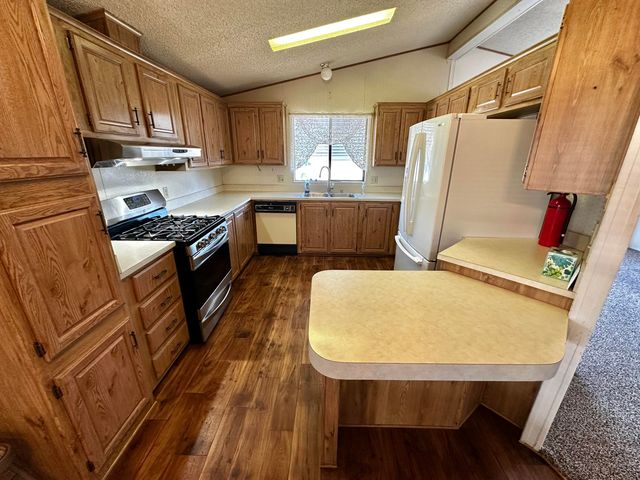 2300 W Morton Avenue 163, Porterville, CA 93257