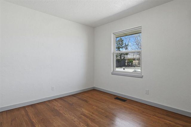 1203 Barbour Street, Norman, OK 73069