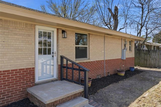 1203 Barbour Street, Norman, OK 73069