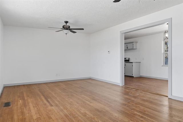 1203 Barbour Street, Norman, OK 73069