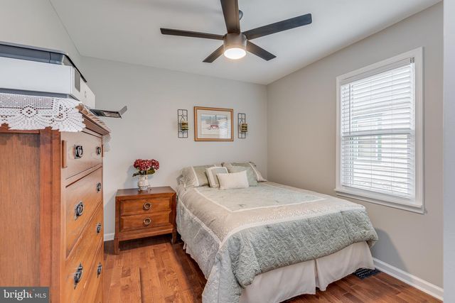 328 BRYANT AVE, Oaklyn, NJ 08107