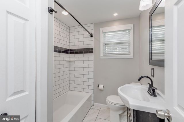 328 BRYANT AVE, Oaklyn, NJ 08107