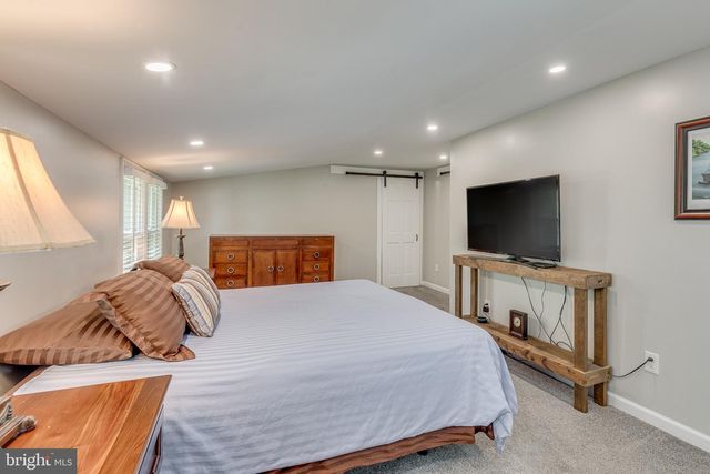328 BRYANT AVE, Oaklyn, NJ 08107