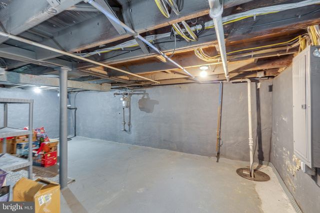 328 BRYANT AVE, Oaklyn, NJ 08107
