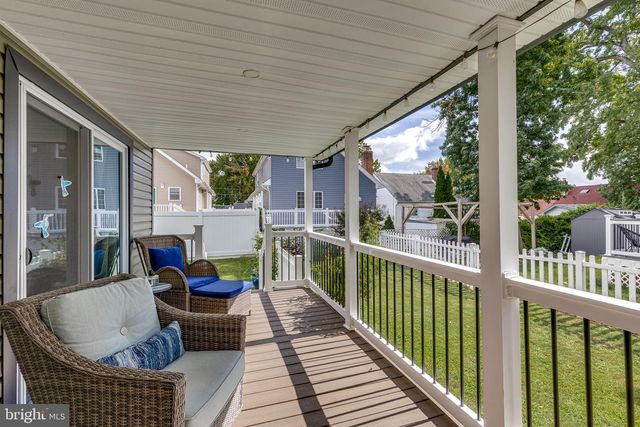 328 BRYANT AVE, Oaklyn, NJ 08107