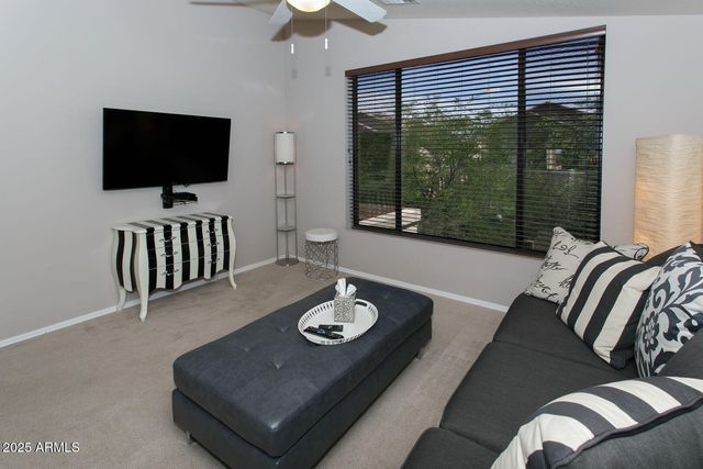 6903 E PORTIA Street, Mesa, AZ 85207