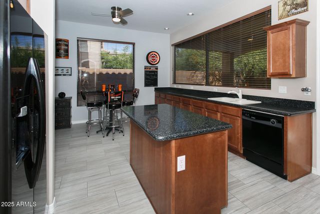 6903 E PORTIA Street, Mesa, AZ 85207