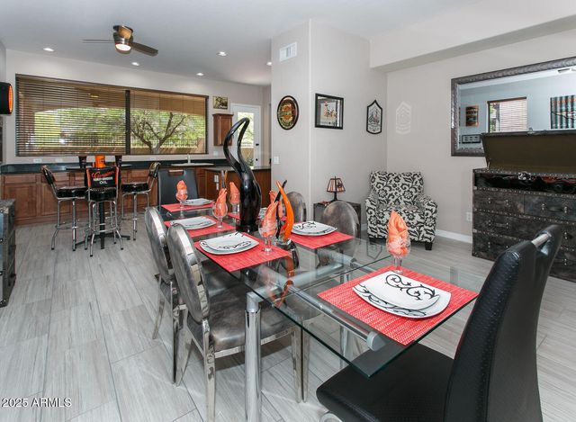 6903 E PORTIA Street, Mesa, AZ 85207