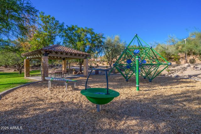 6903 E PORTIA Street, Mesa, AZ 85207