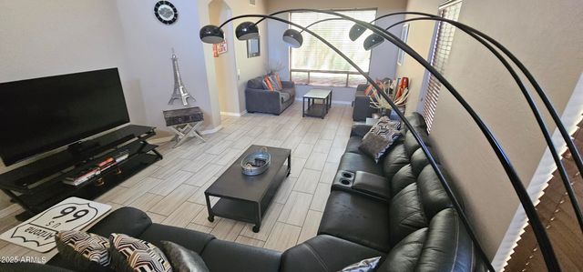 6903 E PORTIA Street, Mesa, AZ 85207