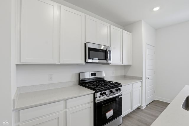 297 N Addison Drive, Greenfield, IN 46140