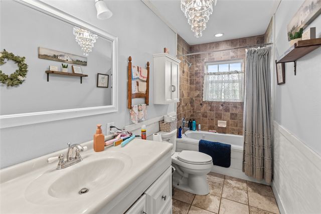 2461 County Road 44800, Blossom, TX 75416