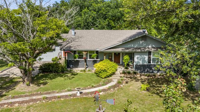 2461 County Road 44800, Blossom, TX 75416