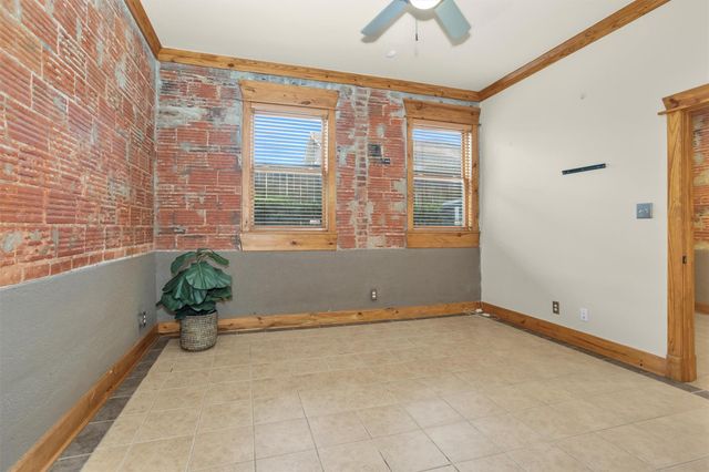 215 W Norma Street 104, Houston, TX 77009