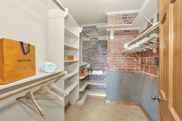 215 W Norma Street 104, Houston, TX 77009