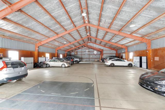 215 W Norma Street 104, Houston, TX 77009