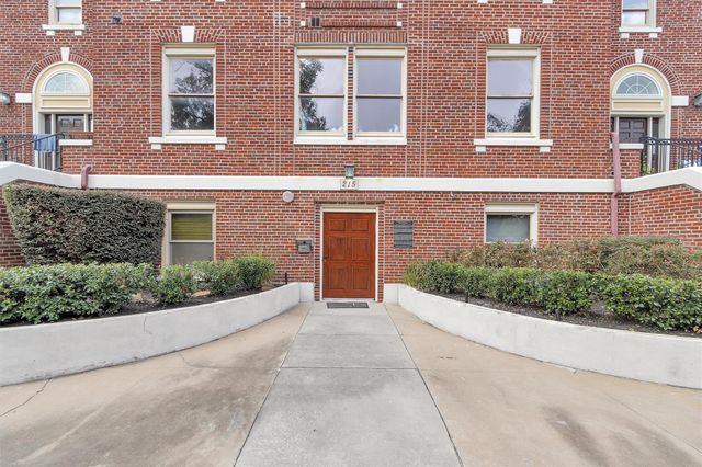 215 W Norma Street 104, Houston, TX 77009