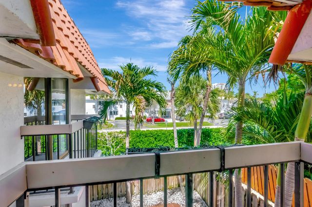 1251 S Federal Highway 102, Boca Raton, FL 33432