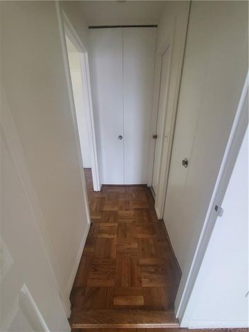 99 Prospect Street APT 6I, Stamford, CT 06901