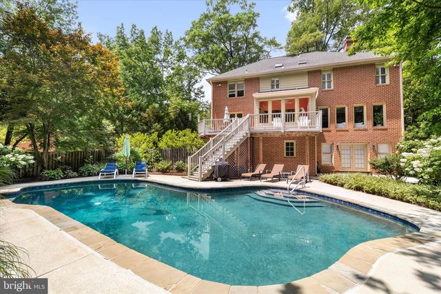 29 TALLY HO DR, Fredericksburg, VA 22405
