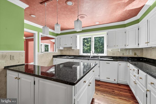 29 TALLY HO DR, Fredericksburg, VA 22405