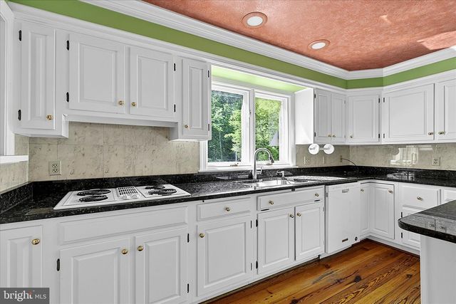 29 TALLY HO DR, Fredericksburg, VA 22405