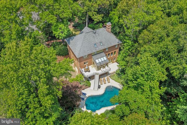 29 TALLY HO DR, Fredericksburg, VA 22405