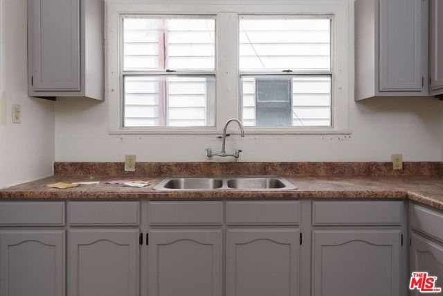 4056 W 21st Street 4056-4058, Los Angeles, CA 90018