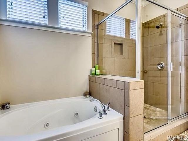 9324 TURNBERRY PARK Drive, Montgomery, AL 36117