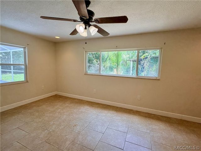 900 N Appalachian Terrace, Crystal River, FL 34429