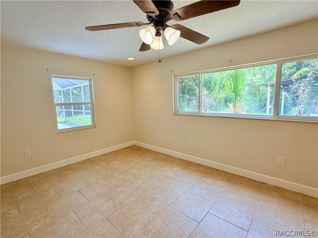 900 N Appalachian Terrace, Crystal River, FL 34429
