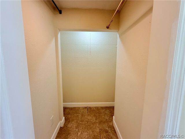 900 N Appalachian Terrace, Crystal River, FL 34429