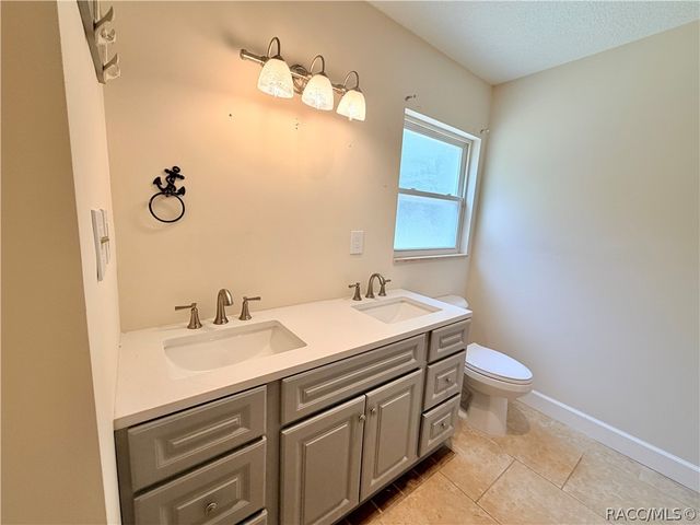 900 N Appalachian Terrace, Crystal River, FL 34429