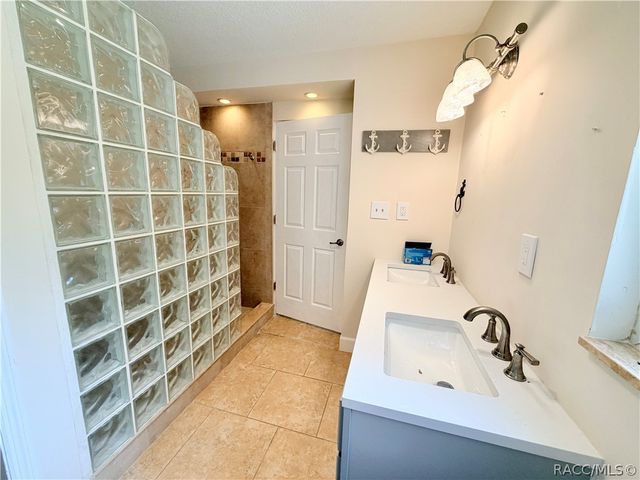 900 N Appalachian Terrace, Crystal River, FL 34429