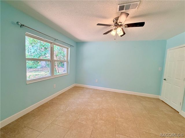 900 N Appalachian Terrace, Crystal River, FL 34429