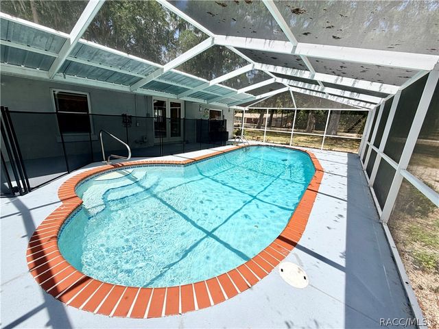 900 N Appalachian Terrace, Crystal River, FL 34429