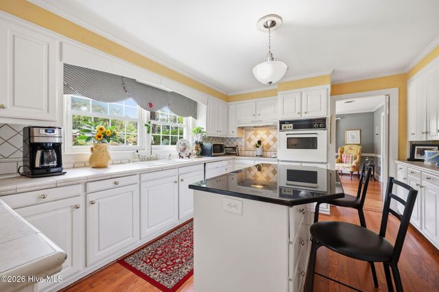 1713 Rosewood Drive, Greenville, NC 27858