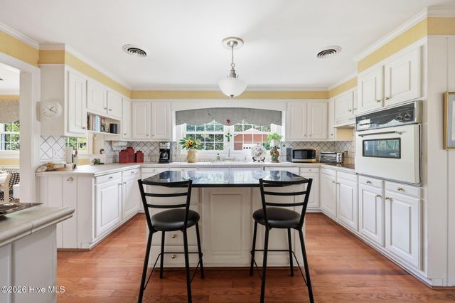 1713 Rosewood Drive, Greenville, NC 27858