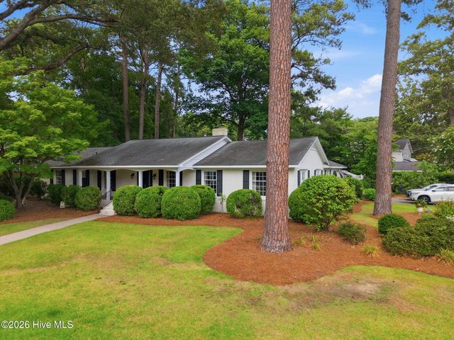 1713 Rosewood Drive, Greenville, NC 27858