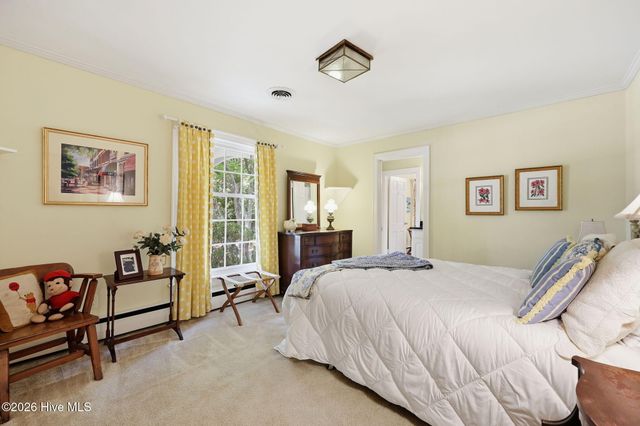 1713 Rosewood Drive, Greenville, NC 27858