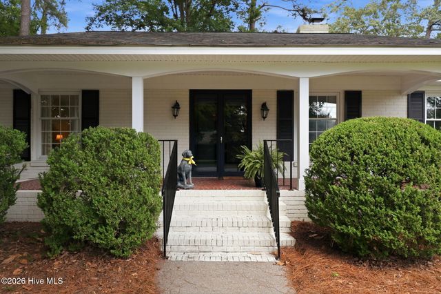 1713 Rosewood Drive, Greenville, NC 27858
