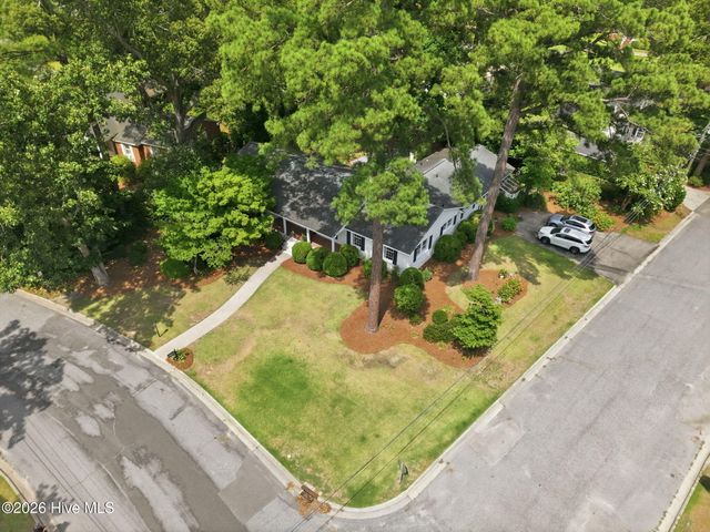 1713 Rosewood Drive, Greenville, NC 27858