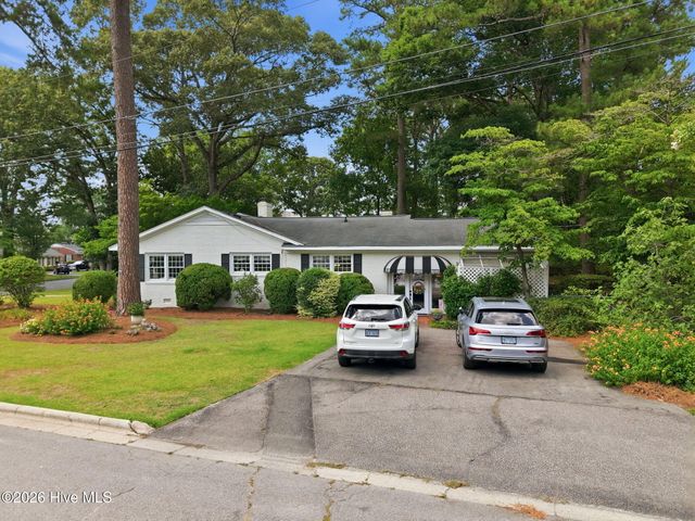 1713 Rosewood Drive, Greenville, NC 27858