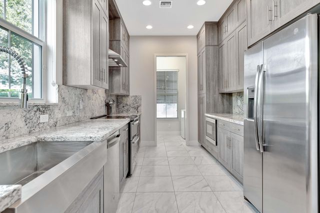 4952 Pointe Midtown Way, Palm Beach Gardens, FL 33418