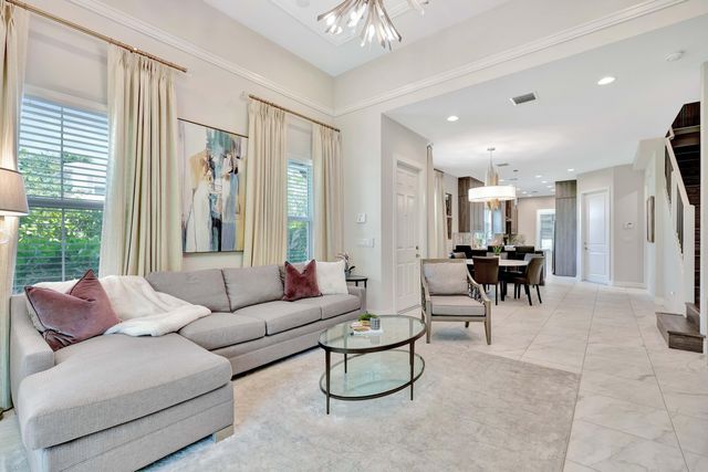 4952 Pointe Midtown Way, Palm Beach Gardens, FL 33418