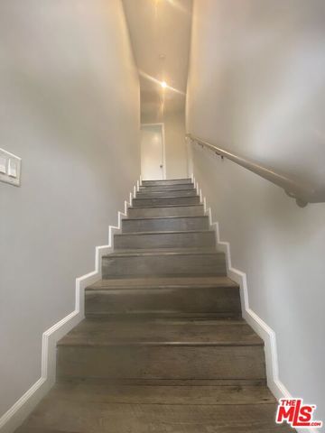 8448 Fenwick Street, Sunland, CA 91040